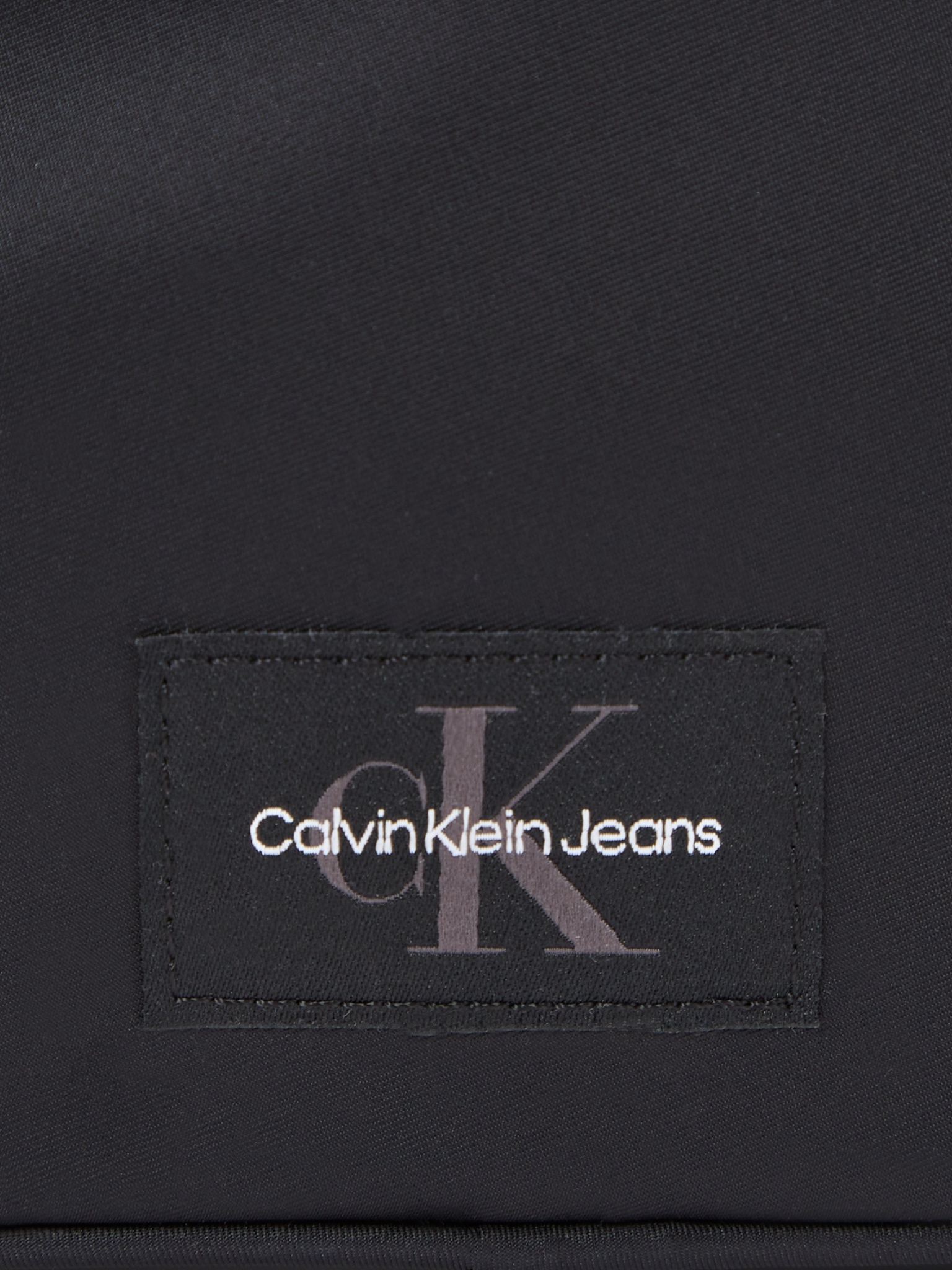 CALVIN KLEIN JEANS Nylon Chain Camera Bag 10716363