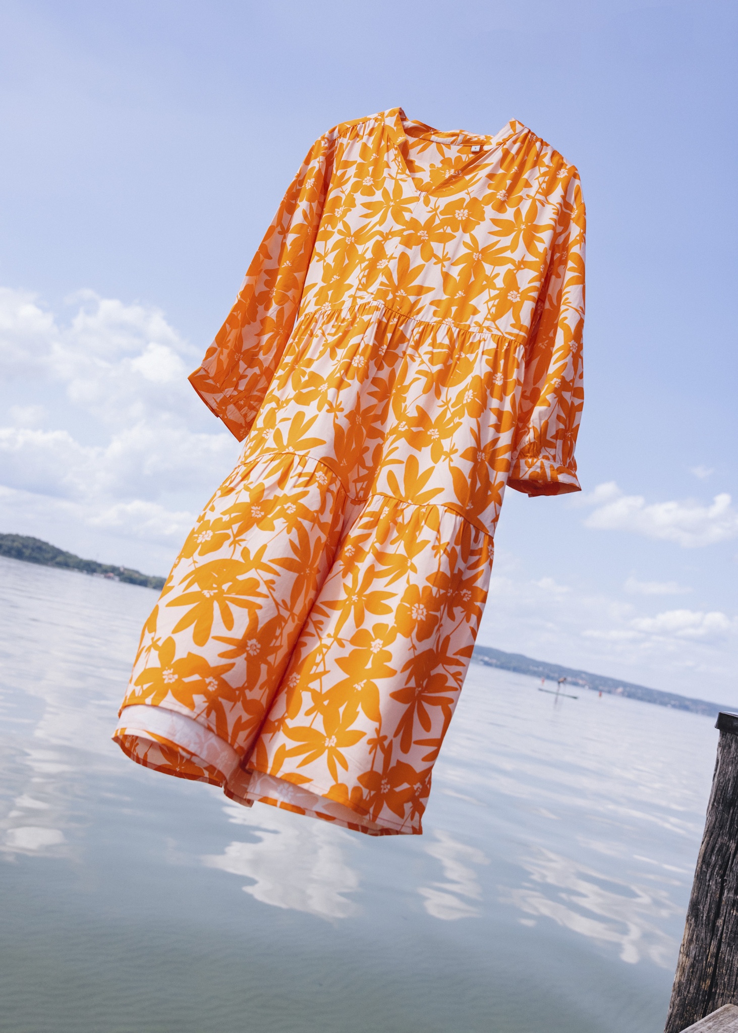 CODELLO Kleid aus Viskose mit Flower Print 10742802
